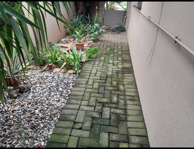3 BEDROOM TOWNHOUSE FOR SALE IN WATERVAL EAST